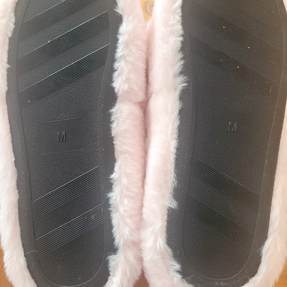 Victoria's Secret Pink Robe and Slippers Set Please Choose 1 Pair Of Slippers - Picture 6 of 9